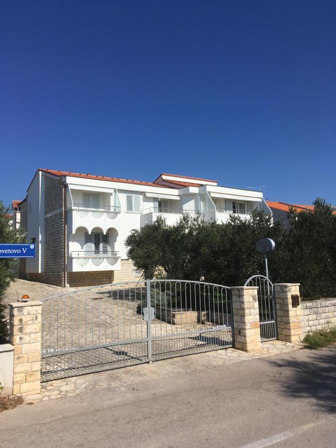 Galeb Apartment Vodice Luaran gambar